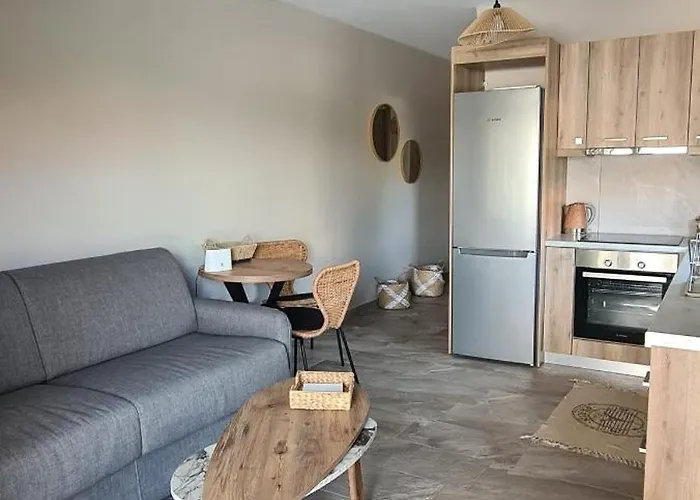 Apartment Theros *